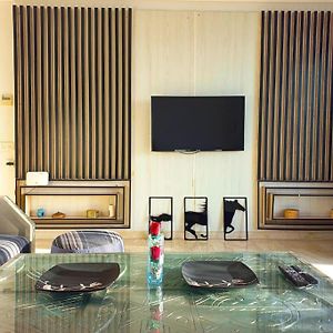 Appartement à 2 Chambres à Coucher