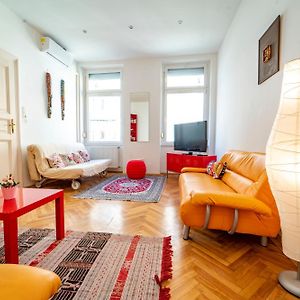 Anett'S Downtown Apartment