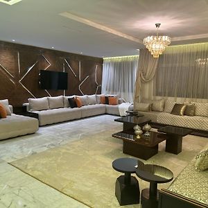 Appartement Premium à 3 Chambres à Coucher