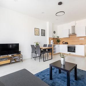Gde Rakoczi 27 Apartmant