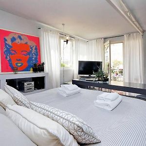 Scala Luxury Terrace Studio