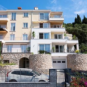 Luxury Apartment Mr. Perfect