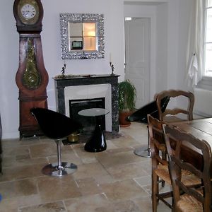 Appartement à 3 Chambres à Coucher