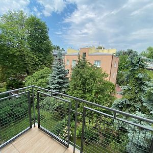 Chic Apartment In Vibrant Area - National Stadium - Saska Kepa
