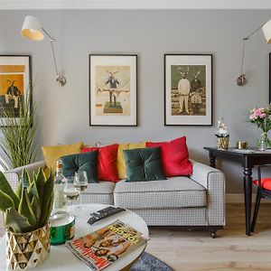 Appartement à 2 Chambres à Coucher