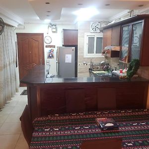 Family Friendly Appartement-Giza