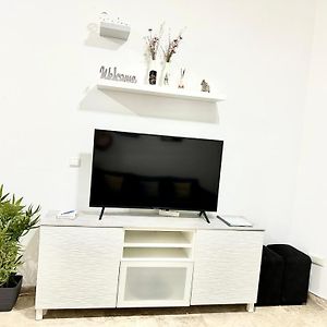 Apartamento Acogedor Y Moderno En Pleno Centro De Sevilla Con Parking Gratis