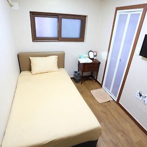 Chambre Simple de Base