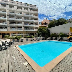 Duplex En Bord De Mer Avec Piscine Et Parking