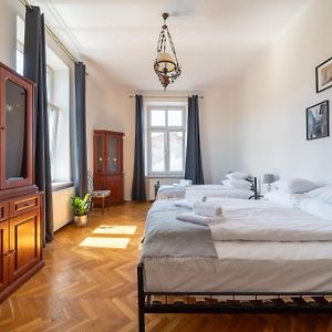 Vista View Apartment