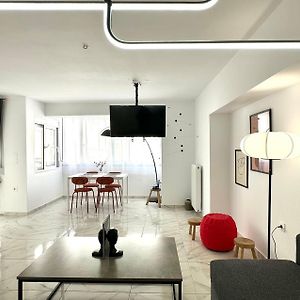 Walk Into Dream Of Acropolis 10