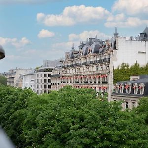 Appartement de Luxe à 1 Chambre à Coucher