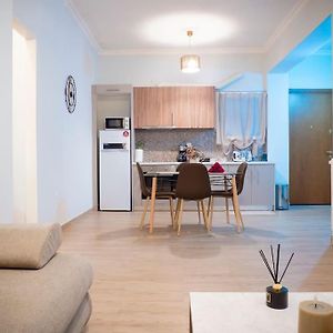 Chic & Calm Home Atg