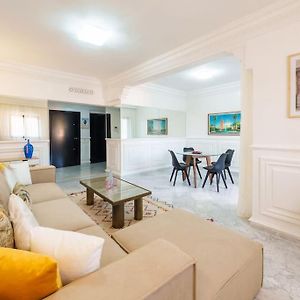 Luxury Place M Avenue