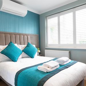 Chambre Confortable Lit King-Size