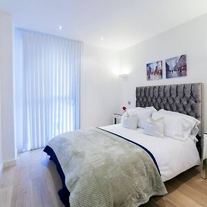 Exclusive Tower Bridge Apartment