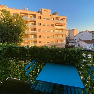 Centre Ville Sainte maxime 100M plage