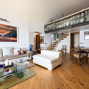 Appartement à 3 Chambres à Coucher