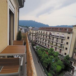 Studio Refait A Neuf En Hypercentre Avec Balcon