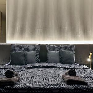 Sunhill Residence 5* Suite Castle District