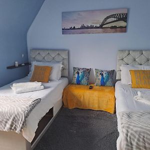 3 Bedroom Brixton Apartment