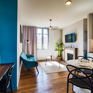 Appartement de Luxe à 1 Chambre à Coucher