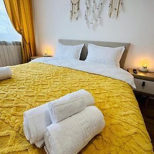 Bucharest Skyline Apartment