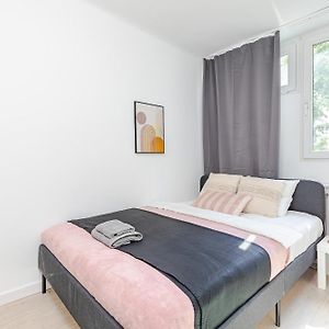 Superapart Jana Pawla II Apt 106 With Elevator Feel At Home