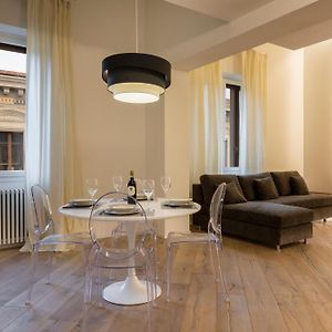 Appartement de Luxe à 2 Chambres à Coucher