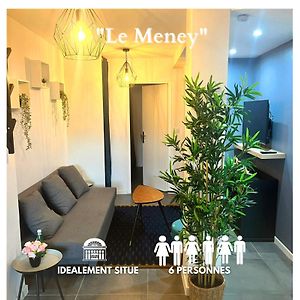 Appartement à 3 Chambres à Coucher