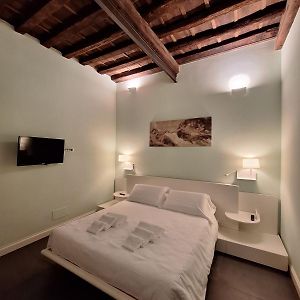 Fiorino Duomo Cozy Suite By Oteego