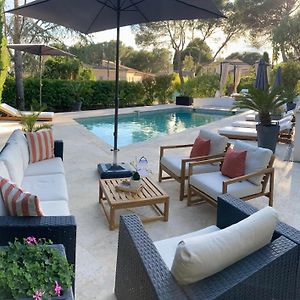 Villa A L'Etage Avec Piscine Proche Bord De Mer