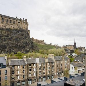 Edinburgh Castle Apartment