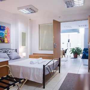 Comfort 2 Minutes From The Metro