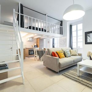 Appartement à 2 Chambres à Coucher