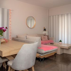Filopappou Lemons Twins Luxurious Apartment Near To Acropolis