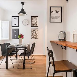 Amplio Apartamento En Malaga