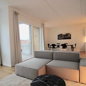 Appartement à 2 Chambres à Coucher