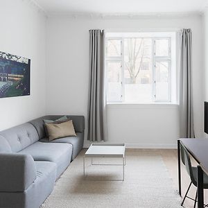 Appartement à 2 Chambres à Coucher