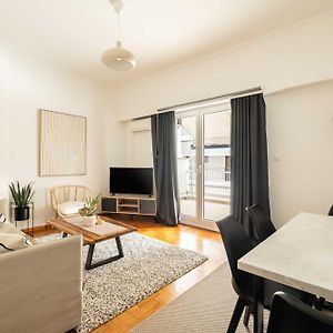 Yestayhomes Two Bedroom Apartment Tsakalof