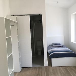 Joli Studio Meuble Tres Calme 15Mn Des Plages Et Wifi Gratuit