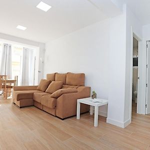 Appartement à 3 Chambres à Coucher
