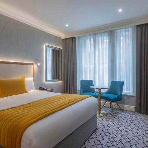 Chambre Lit Queen-Size