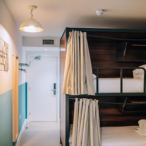 Chambre Juste Pour Femmes Dortoir
