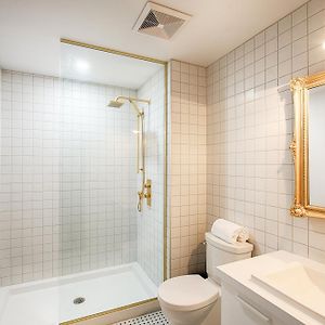 Chambre Lit Queen-Size