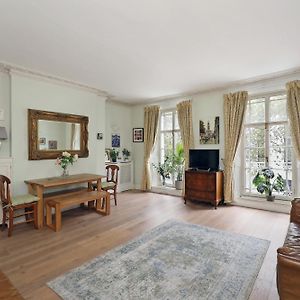 Appartement Familial à 2 Chambres à Coucher