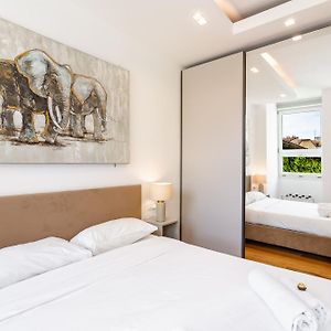 Moscova Luxury Home