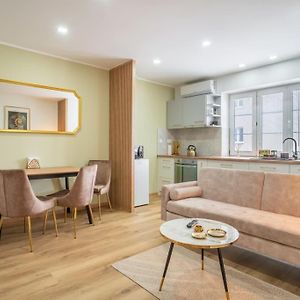 Appartement à 2 Chambres à Coucher