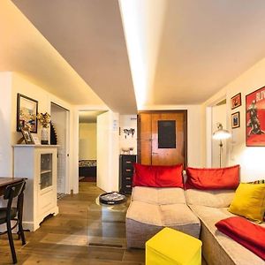 Appartement à 2 Chambres à Coucher