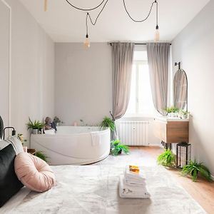 Appartement à 3 Chambres à Coucher